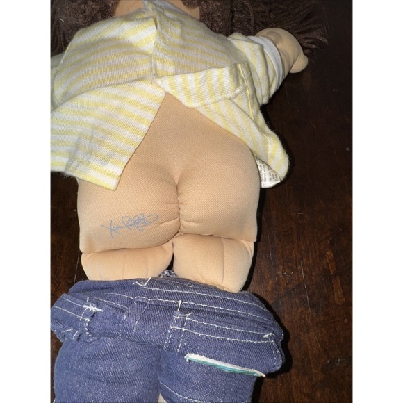 Vintage Cabbage Patch Doll! Girl, Brown Hair, Blue Eyes! 1985 - Picture 9 of 12